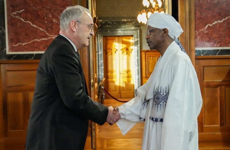 السفير حسن حامد والرئيس السويسري